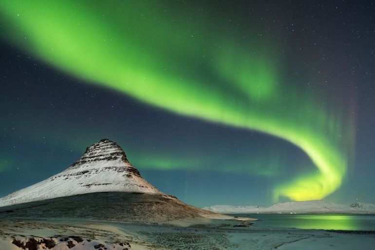 ISLAND: 'Zadnji voz' za auroru borealis! 2 ss 2