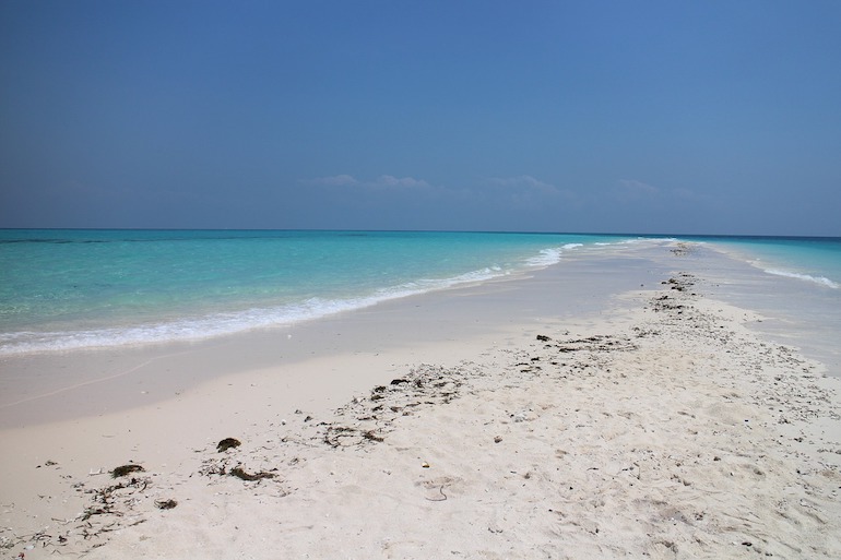 beach 1582161 1280