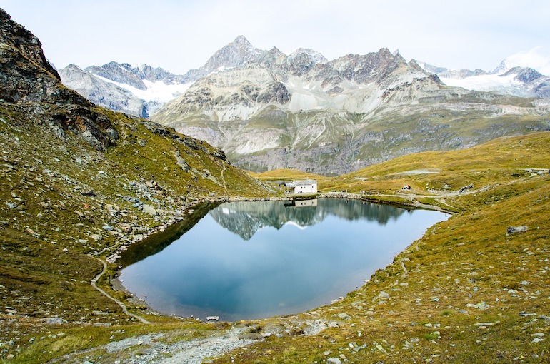ŠVICARSKA: Samo 29 eura povratne za Basel! 2 lake 2203669 1280