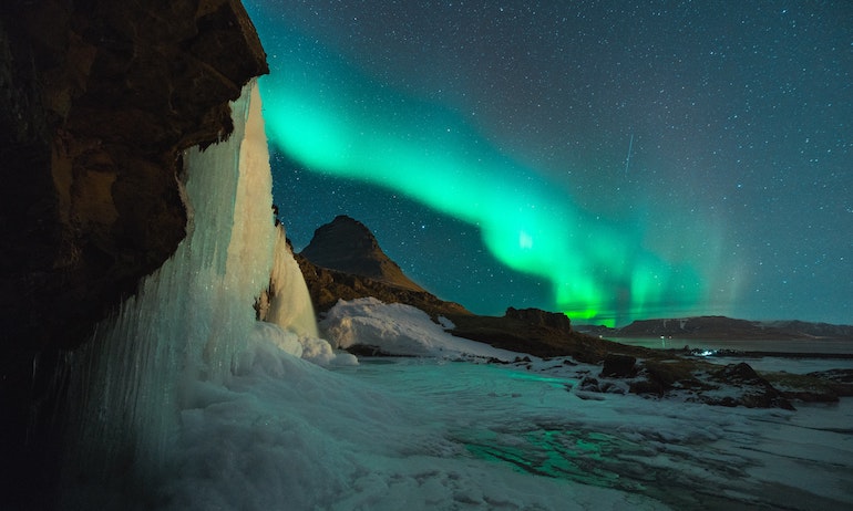 ISLAND: Samo 59 eura povratna! U vrijeme ‘aurore borealis’! 2 iceland aurora