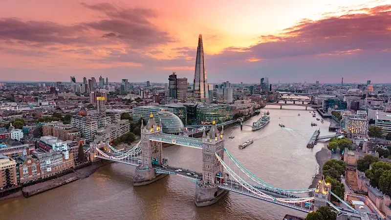 LONDON: Aviokarte iz Rijeke! Tri najpovoljnija termina u lipnju! 2 london izlet aviokate tower bridge temza shard