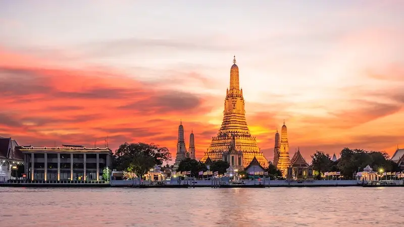 wat arunh hram zalazak sunca bangkok