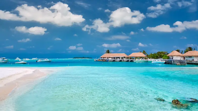 MALDIVI: Odlične cijene u top terminima (siječanj 2025.). Iz Beograda i Podgorice! 2 Maldivi putovanje u 2025. godini - plaža i resort na Maldivima, kućice na vodi