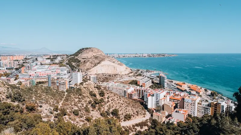 Alicante - avionske karte iz Zagreba, Ryanair