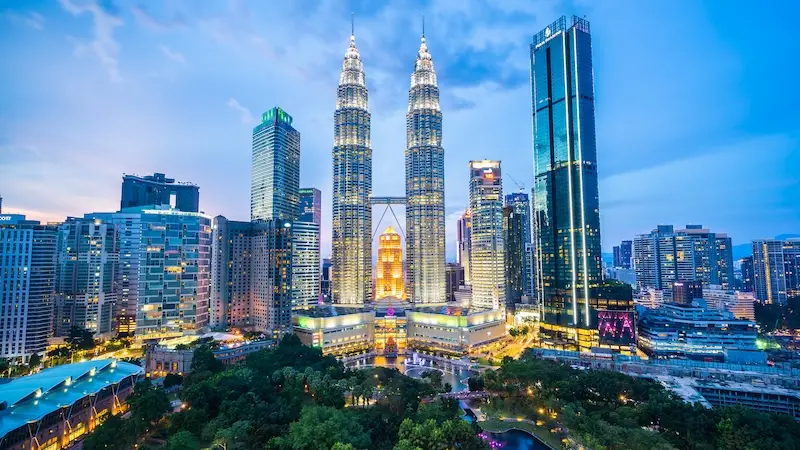 Kuala Lumpur pogled na Petronas tornjeve