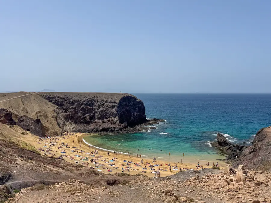 Kada putovati na Lanzarote? Vrijeme po mjesecima, temperatura mora i najbolje doba godine 4 Playa Papagayo - jedna od najljepših plaža na Lanzaroteu