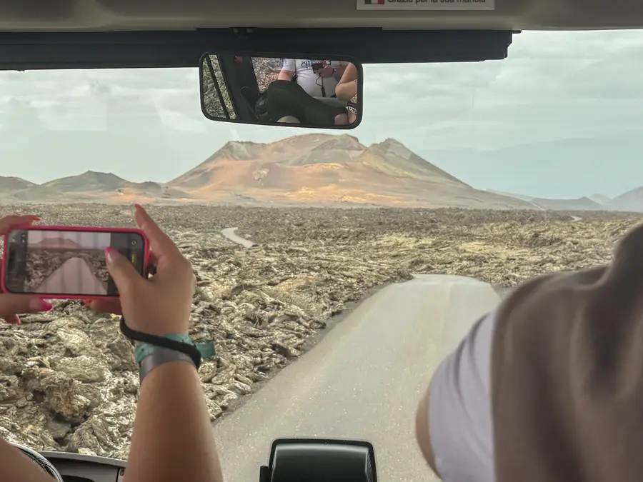 Kada putovati na Lanzarote? Vrijeme po mjesecima, temperatura mora i najbolje doba godine 5 Obilazak Nacionalnog parka Timanfaya na Lanzaroteu
