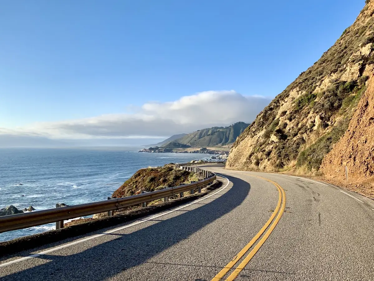 Najbolji road tripovi kroz SAD: 7 legendarnih ruta koje vrijedi staviti na bucket listu 13 California Highway 1 uz obalu Pacifika u Kaliforniji