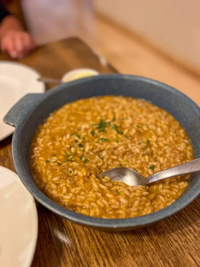 Skradinski rižot u Konobi Vinko u Konjevratima, restoranu s Bib Gourmand oznakom